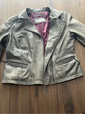 Marc New York Metallic Gray Leather Moto Jacket with Purple Lining Sz L